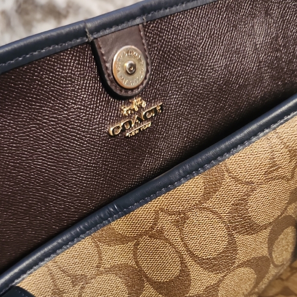 Coach Brown and Purple Floral Tote Bag W/Wallet - Picture 8 of 8